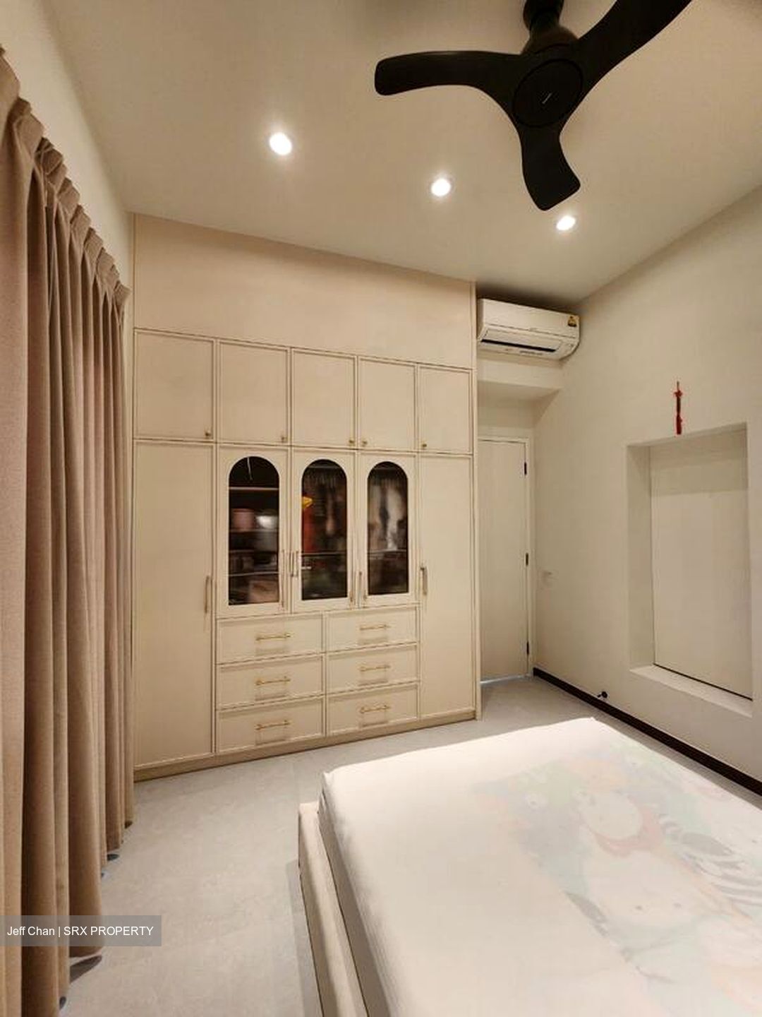 Sunrise Gardens (D28), Condominium #510258491